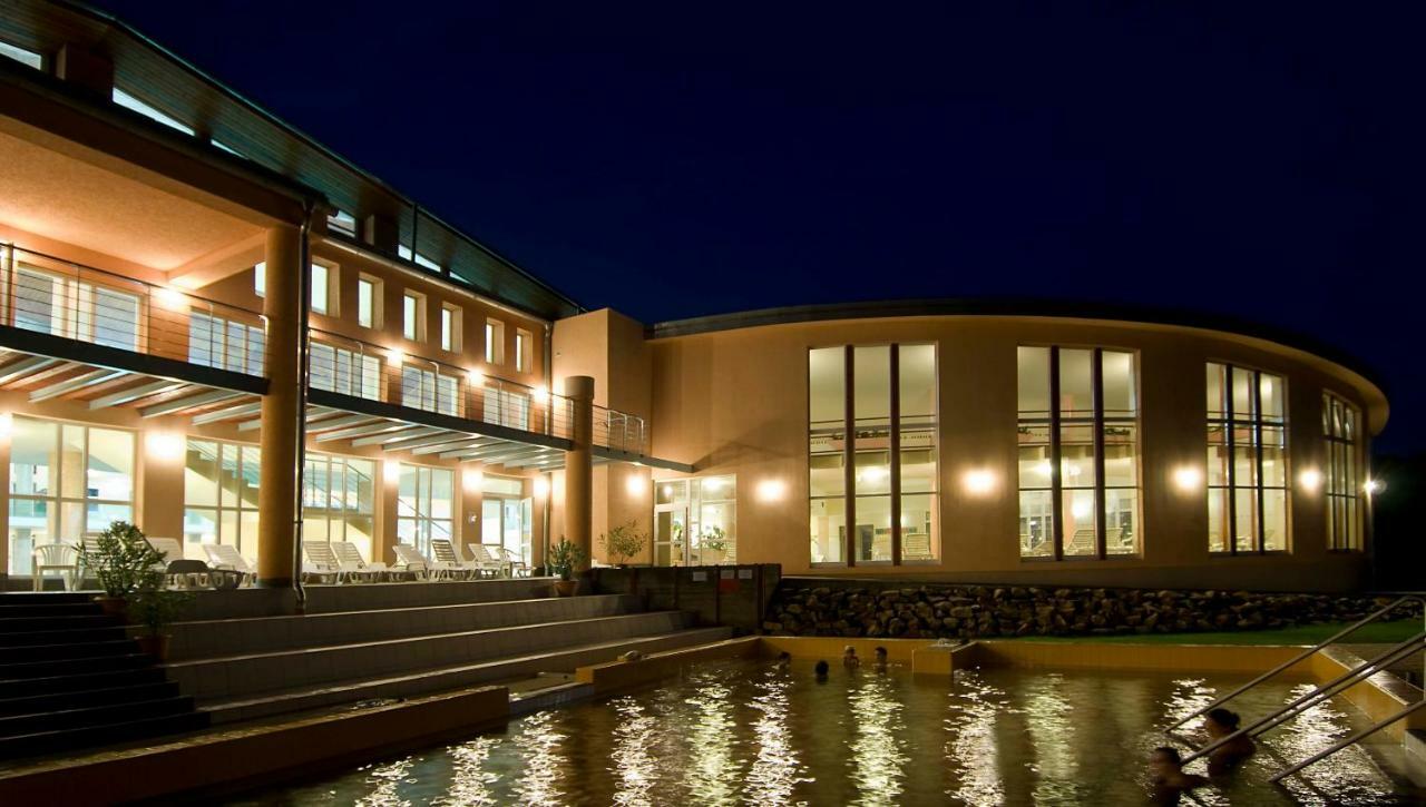 Martfu Hotel Thermal Spa Εξωτερικό φωτογραφία